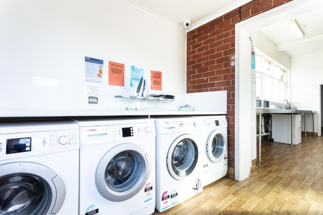 Rivers Apartments Motel Sale Gippsland Екстериор снимка