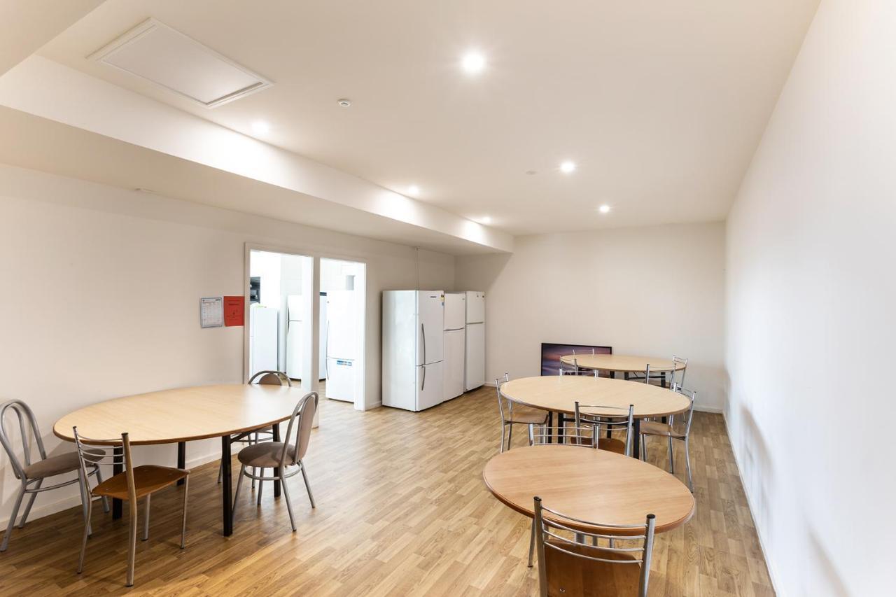 Rivers Apartments Motel Sale Gippsland Екстериор снимка