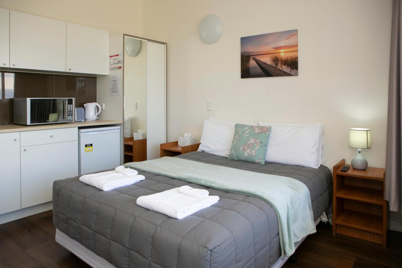 Rivers Apartments Motel Sale Gippsland Екстериор снимка